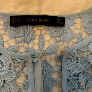 Beautiful Zara Blouse -embroidered flowers , stunning on